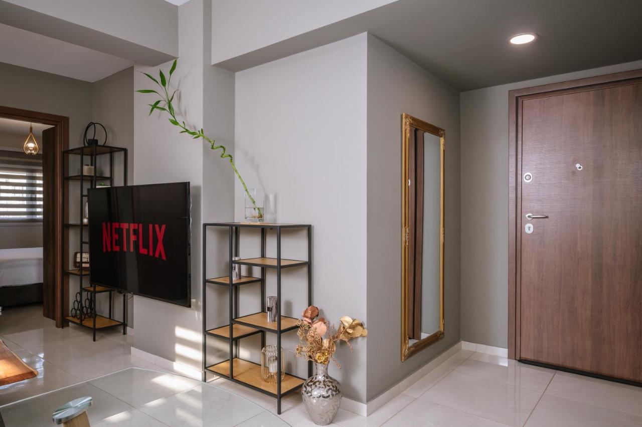 Unique1 - Two Bedroom Private Lux City Apartment Ираклион Экстерьер фото